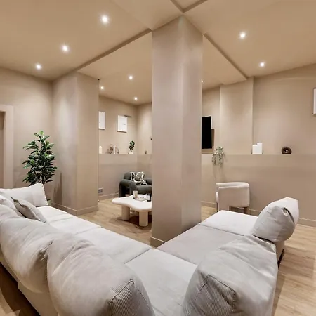 Elegant - 5bd-12p - Heart Of 'le Marais' Apartment *