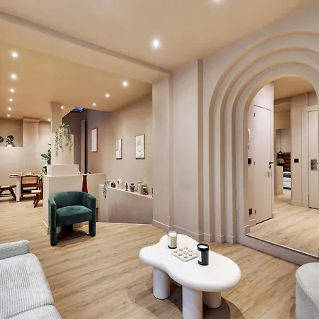 Elegant - 5bd-12p - Heart Of 'le Marais' Apartment *