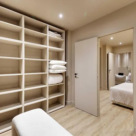 Elegant - 5bd-12p - Heart Of 'le Marais' Apartment Paris