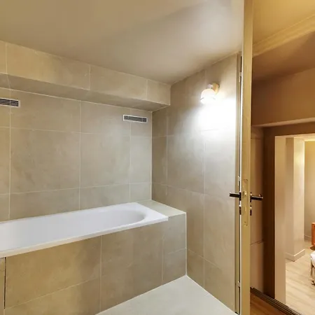 Elegant - 5bd-12p - Heart Of 'le Marais'